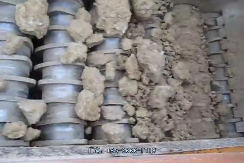土石分離機濕料一樣可以篩分干凈